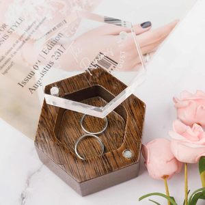 Boîte à bagues personnalisée pour cérémonie de mariage Boîte à bagues hexagonale personnalisée Boîte à bagues de mariage en bois pour proposition de mariage fiançailles - Product Image 4