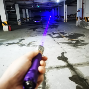 Đèn pin laser xanh 450nm đa màu sắc, độ sáng cao, tầm xa, nét nét, sản phẩm mới năm 2025 - Product Image 5