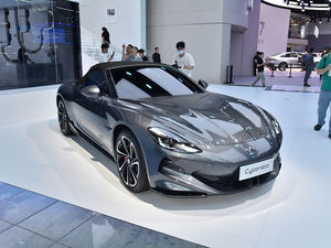 Nouvelle énergie voiture de sport <span class=keywords><strong>2023</strong></span> 2024 haute vitesse berline <span class=keywords><strong>Roadster</strong></span> voiture de course MG Cyberster 4WD véhicule électrique Ev voitures - Product Image 2