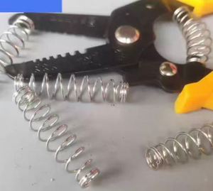 Custom Steel Coil <b>Compression</b> <b>Spring</b> with Custom Dimensions and Left/Right Helical Direction - Product Image 2
