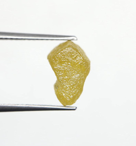 Diamante raro de 3.34 CT, natural, amarillo, sin cortar, para la exquisita colección de joyas Dream Diamond. - Product Image 5