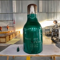 Statue de bouteille cosmétique en fibre de verre surdimensionnée, réaliste, à proportion fidèle, longue durée de vie, thème beauté Plaza