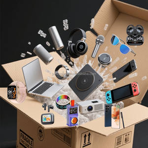 Bons Avis Surprise Écouteurs Sans Fil Casque Montres Intelligentes Électronique Gadgets de Noël Mystérieux Chanceux IPS Caoutchouc - Product Image 1