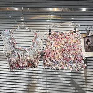 OUDINA Modisches bedrucktes 3D-Muster ärmelloses Damenrock-Set, Crop-Top und Minirock, sexy zweiteiliges Set - Product Image 1