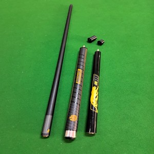 Queue de Billard Haut de Gamme 58 po Faite Main en Fibre de Carbone, Queue de Billard 13 mm 1/2, Fût en Érable, Manchon de Fût, En Vente - Product Image 2