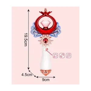 女孩可爱的发光棒假装玩音乐玩具时尚魔杖玩具