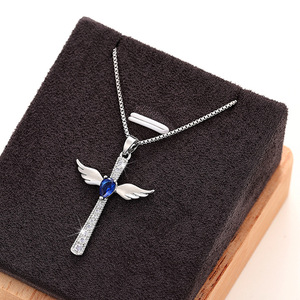 Collana con ciondolo a forma di ala d'angelo per donna, gioielli semplici e alla moda, regalo per l'uso quotidiano - Product Image 4