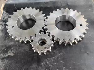 Engranaje de transmisión diferencial de piñón de mecanizado CNC de precisión personalizado de alta calidad - Product Image 3