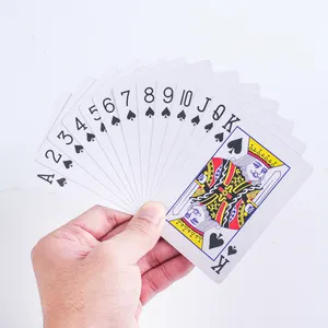 Juego de cartas de papel artístico estándar de alta calidad con logotipo de póquer personalizado de fábrica, muestras gratis, juego de cartas para adultos