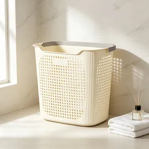 Panier à linge en plastique PP grande capacité, design ajouré respirant, pour le rangement des vêtements domestiques, idéal pour la salle de bain - Product Image 1