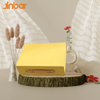 Boîtes cadeaux personnalisables de qualité supérieure, emballage jaune, boîte à robe avec poignée et insert en mousse pour boîte à bague de demande en mariage