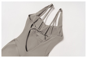 Bán buôn phụ nữ scrunch Yoga bodysuit nén co giãn một mảnh thể thao Jumpsuit Chéo Sling Workout Jumpsuit - Product Image 6