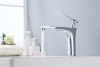 Nouvelle conception moderne, robinet mélangeur de lavabo en laiton durable, multifonctionnel, anti-éclaboussures, monocommande, eau chaude et froide, finition chromée