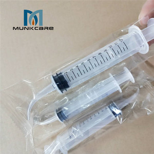 Seringue courbée Munkcare blanche 10 ml, équipement d'irrigation dentaire, équipement de thérapie orale - Product Image 3