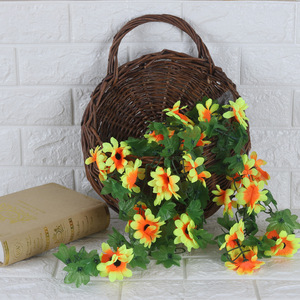 Guirnaldas de margaritas artificiales, flores de seda de alta simulación, tiras decorativas para el hogar, bodas, accesorios de fotografía para exteriores - Product Image 1