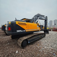 Excavatrice sur chenilles Hyundai 305LC-9S avec godet de creusement, moteur, pompe à engrenages, roulement - Équipement lourd d'occasion de 30 tonnes