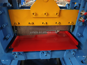 Máquina de Conformación de Rollos para Revestimiento de Láminas Metálicas para Techos Deslizantes de Calidad Europea CE para <span class=keywords><strong>Eslovaquia</strong></span> y Lituania - Product Image 5