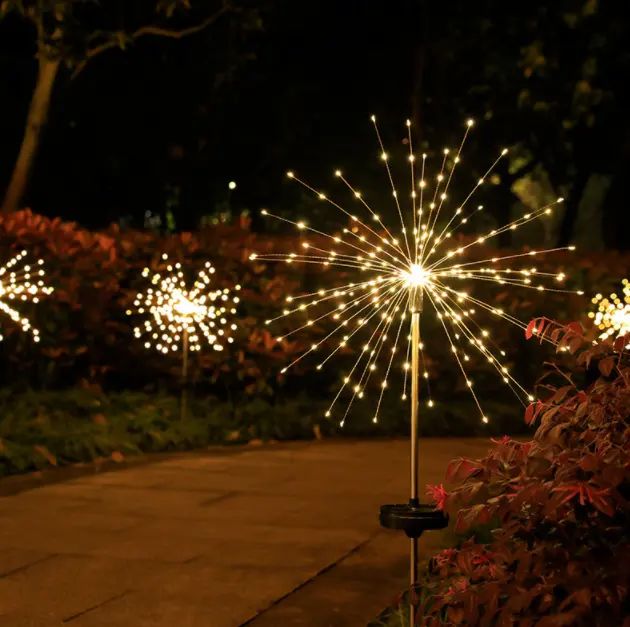 풍경 크리스마스 장식을위한 LED 방수 야외 구리 와이어 불꽃 스타 버스트 태양 정원 조명