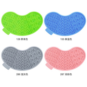 Tapis de léchage pour animaux de compagnie, en silicone, pour l'alimentation lente des chiens et des chats, antidérapant, de qualité alimentaire, facile à nettoyer, forme arrondie - Product Image 4