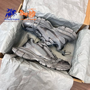 Chaussures de sport de luxe de haute qualité en polyuréthane maillé 3XL, baskets décontractées épaisses à lacets pour la marche et la course, en TPU souple - Product Image 3