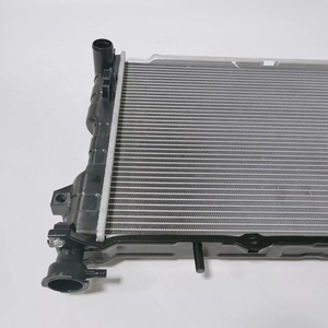 Pièces du système de refroidissement automatique Radiateur de voiture en aluminium-plastique brasé pour Chrysler Voyager 01-04 Mt OEM 4809168AC/4809168/4809225 - Product Image 6