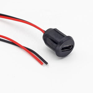 สายชาร์จ USB-C ตัวเมีย แบบกันน้ำ หุ้มด้วย PVC พร้อมขั้วต่อ JST PH2.0 แบบ 2 ขา สายเปิด สำหรับติดตั้งบนแผงแบบ Snap-in - Product Image 4