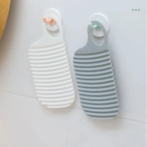 Planche à laver portable mini antidérapante en plastique pour chaussettes, vêtements et linge de voyage - Product Image 2