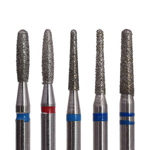 <span class=keywords><strong>Set</strong></span> di punte per trapano per unghie diamantate a forma di proiettile piatto <span class=keywords><strong>professionale</strong></span> in acciaio inossidabile da 7 pezzi per Manicure - Product Image 2