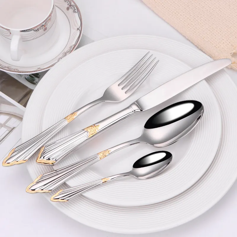 Luxury 304 Stainless Steel Cutlery Set with Royal Shell Handle Baroque Gold Flatware Spoon Fork Set Silverware for Wedding Party