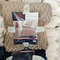 Jeté en flanelle polaire pour canapé/lit, 320GSM, design jacquard vintage gaufré, style américain, utilisation toute saison, adultes