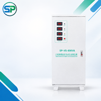 Stabilisateur de tension triphasé sécurisé 60 kVA 380 V, régulateur automatique pour la protection contre les surtensions et l'éclairage