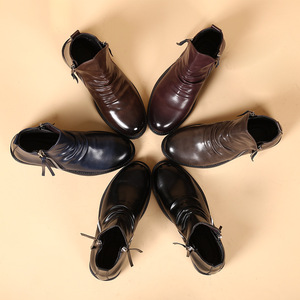 Chaussures pour hommes : Nouvelles bottes Chelsea mi-hautes en jean, style rétro européen et américain, polyvalentes, à fermeture éclair, plissées, décontractées, cool, à bout pointu, confortables - Product Image 4