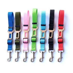 Cinturón de seguridad de coche para perros y gatos, accesorio ajustable de nailon, varios colores, suministro de fábrica - Product Image 4
