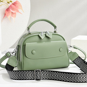 Sac carré An Ru Shi noir de taille moyenne, sac à bandoulière, style quotidien pour les trajets - Product Image 3