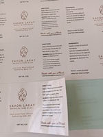 Étiquettes cosmétiques en vinyle doré imperméables imprimées en CMJN, autocollants ronds personnalisés avec impression UV