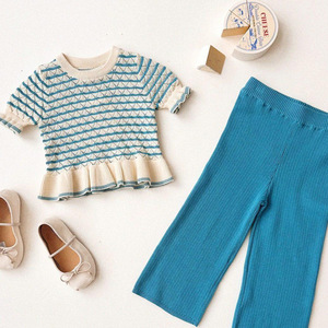 T-shirt Estiva 2026 Nuova Collezione Bambina in Cotone Lavorato a Maglia Stile Francese Retrò con Motivo a Griglia Intagliato, Leggera e Traspirante con Volant - Product Image 4