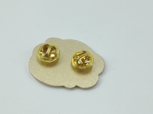 Tùy Chỉnh Vòng Mô Hình Kim Loại Bao Phủ Bán Lẻ Bao Bì Nhà Sản Xuất Của Acrylic Huy Hiệu Nút Pin Cho Người Giữ Huy Hiệu - Product Image 6