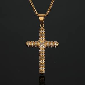 Collana con Ciondolo a Croce in Acciaio al Titanio Placcato Oro HIP HOP, Fornitura Diretta dalla Fabbrica per E-commerce Transfrontaliero, Vendita all'Ingrosso - Product Image 2