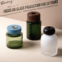 Bouteilles diffuseurs de parfum en verre personnalisées en usine avec couvercles en bois 50-300ml, logo couleur personnalisé, options d'impression multiples, aromathérapie