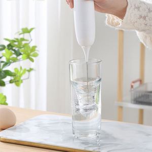 Nouvel arrivage : Mousseur à lait électrique portatif, batteur à œufs et mélangeur à café pour les professionnels - Product Image 5