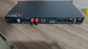 NPA23 1U 300W×2 Amplificador de potencia digital DSP de red con resistencia y voltaje fijos, con matriz Dante para sistema de audio PA - Product Image 4