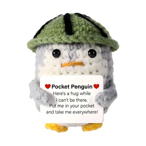 Nouvelle poupée pingouin en crochet fait main, pingouin positif en fil à tricoter, cadeau de Noël, décoration - Product Image 5