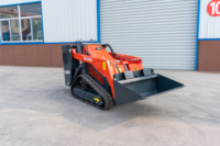 Chargeurs compacts sur chenilles à moteur EPA personnalisés, à essence, avec accessoire cisaille à arbres