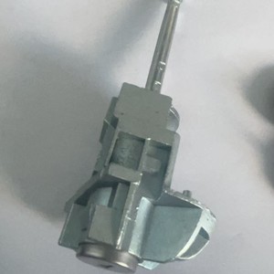 Cilindro de Cerradura Cilíndrico Yunnuo 51217212873, Zincado, con 2 Llaves, para Puerta - Product Image 5