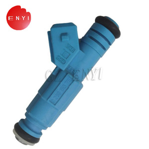 Inyector de Combustible 0280155761 06A906031B Para Motor Diésel Volkswagen Jetta - Product Image 1