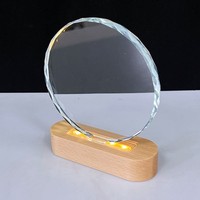 Excellent trophée personnalisé à base de LED ovale pour verre lumineux en bois massif avec MH-J748 d'impression UV