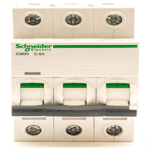 A9f54306 <span class=keywords><strong>C6</strong></span> Mcb 6 Ic60h Tipo C 6A 10kA Triple Trifásico Nuevo Original en Stock PLC Dedicado para Automatización Industrial - Product Image 1