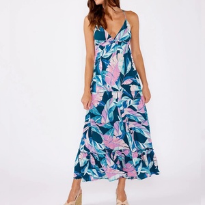 Vestido Largo Bohemio Holgado con Estampado de Hojas de Palma, Diseño Personalizado, Cuello en V, Alta Calidad, 100% Rayón - Product Image 2