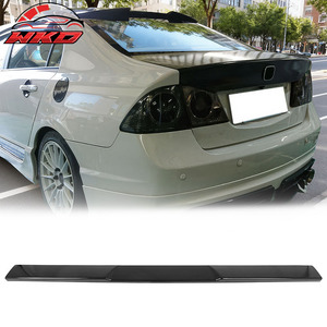 เหมาะสำหรับ Honda Civic Sedan 2006-2015 สปอยเลอร์หลังคาทรง V ลายคาร์บอนไฟเบอร์ - Product Image 1