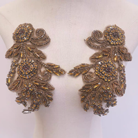 Appliques en strass thermocollants 3D écologiques personnalisées pour costumes de mariage - Garniture perlée dorée en tissu de luxe